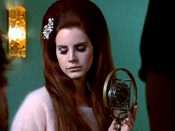 Anão corta o barato da Lana Del Rey: veja o comercial da H&M e o making of