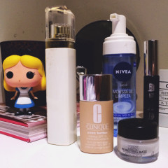 [Vídeo] Resenha de produtos terminados: maquiagem, perfume e pele
